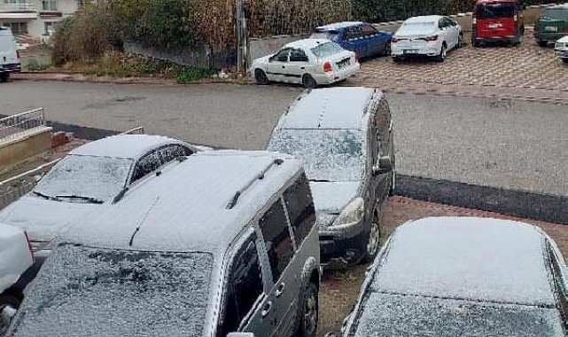 Ankara'ya mevsimin ilk karı yağdı