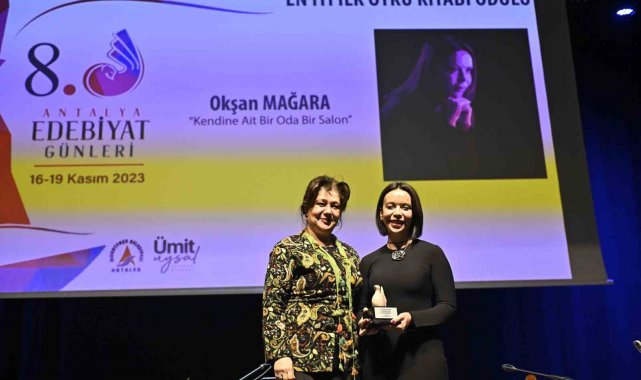 Antalya Edebiyat Günleri'nde ödüller verildi