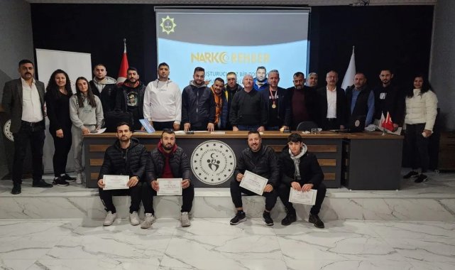 Antrenörlere uyuşturucu ile mücadele eğitimi