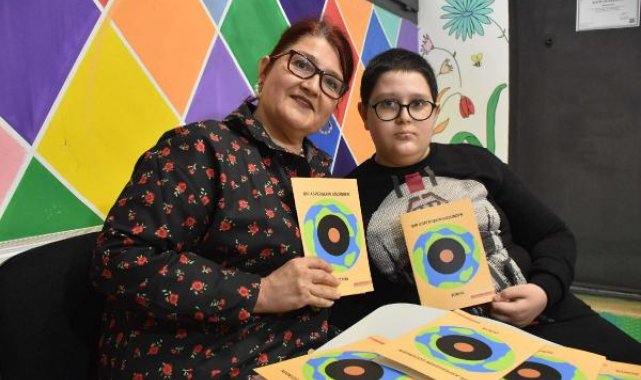 Asperger sendromlu Barkan, 14 yaşında şiir kitabı çıkardı