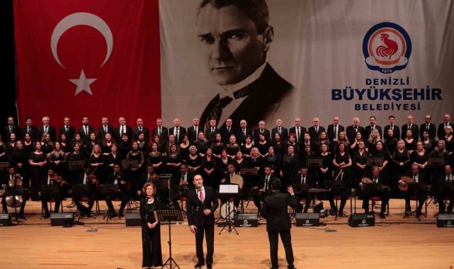 Atatürk sevdiği şarkılarla anıldı