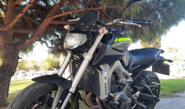 Bahçelievler'de motosiklet hırsızlığı kamerada