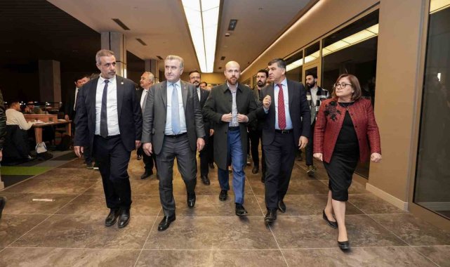 Bak ile Erdoğan, D.T. Şehitkamil Sahnesi ve AGRO Park'ı inceledi