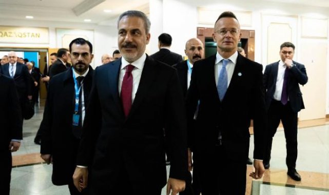Bakan Fidan Macaristanlı mevkidaşıyla görüştü