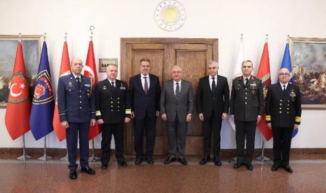 Bakan Güler, Yunanistan Dışişleri Bakanı Genel Sekreteri Lalacos ile görüştü