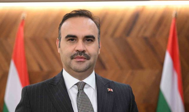 Bakan Kacır: "Savunma sanayiindeki iş birliklerimiz sayesinde Macaristan ile 6 milyar dolarlık ticaret hedefini yakalayacağız"
