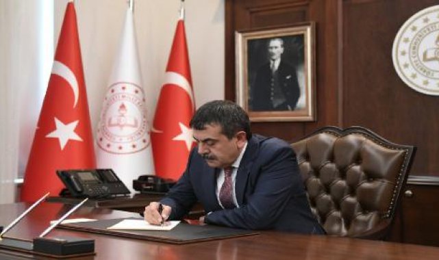 Bakan Tekin'den öğretmenlere tebrik mektubu