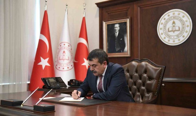 Bakan Tekin'den öğretmenlere teşekkür mektubu