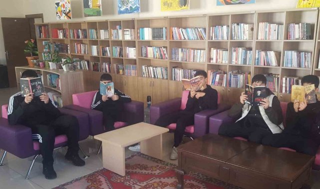 Bakım altındaki çocuklar ile okuma günleri
