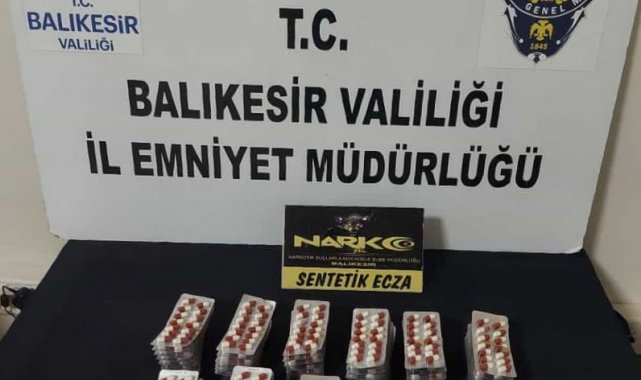 Balıkesir'de kamyonete uyuşturucu hap operasyonu