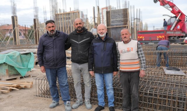 Başkan Çolakbayrakdar: "Dönüşümle vatandaşlarımıza söz vermiş olduğumuz konutların hepsini teslim ettik"
