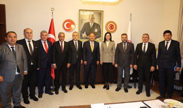 Başkan Kaya: "Bizim gündemimiz hizmet"