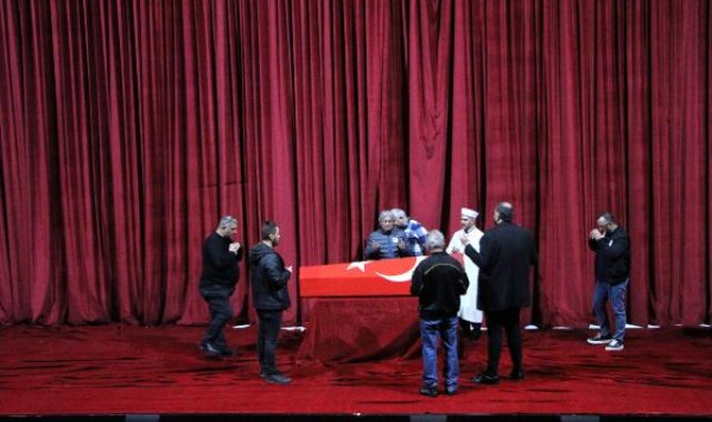 Bayan Kahkaha son yolculuğuna uğurlandı