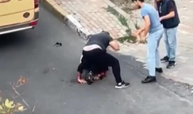 Beylikdüzü'nde dolmuş şoförü yolcuyu darbetti
