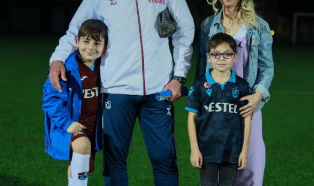 Biber gazlı saldırıya uğrayan Yusuf Emir Bolat ve ailesi Trabzonspor'u ziyaret etti