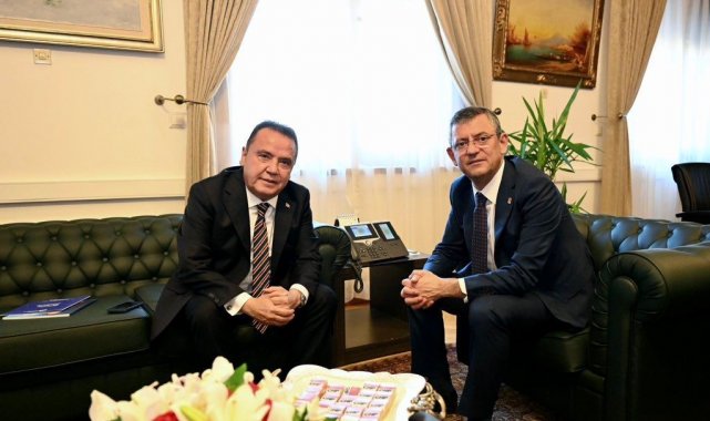 Böcek: "Antalya'mızı ve ülkemizi birlikte güzel yarınlara taşıyacağız"