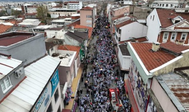 Bursa'da 'Filistin için çocuklarla el ele zinciri'
