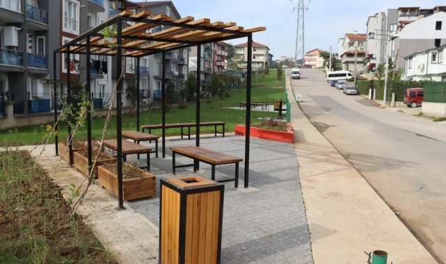 Çelebi Sokağa yeni oturma alanları kazandırıldı