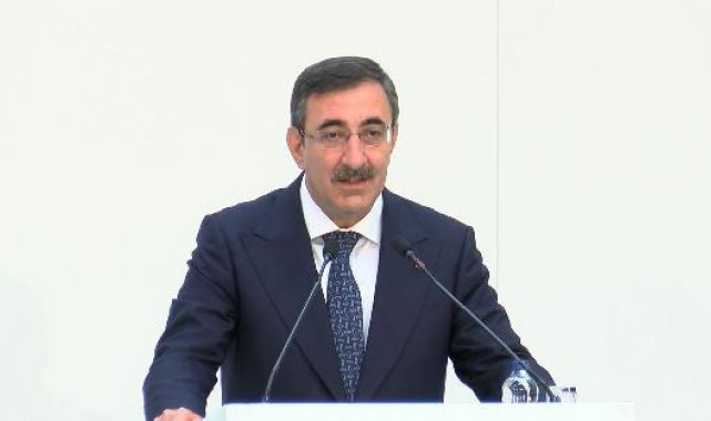 Cevdet Yılmaz: Ülkemize gelen yabancı ziyaretçi sayısı son 20 yılda 3,4 kat arttı
