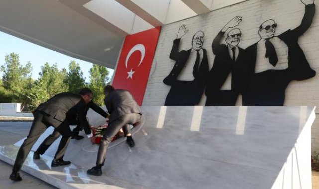 CHP Genel Başkanı Özel'in KKTC temasları
