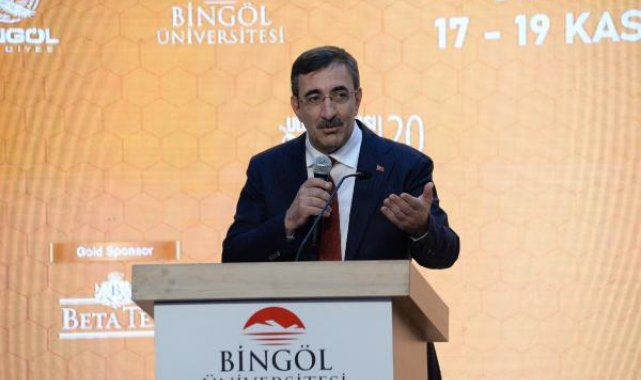 Cumhurbaşkanı Yardımcısı Yılmaz: Türkiye, dünya bal üretiminde Çin'den sonra ikinci sırada yer almaktadır