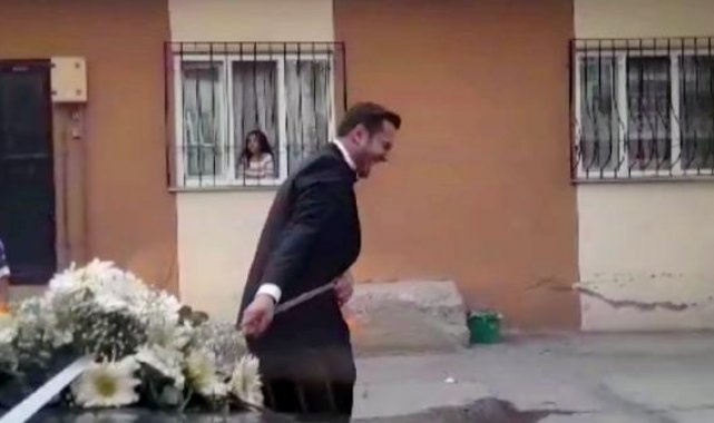 Damada yumurta pişirtip, halatla gelin arabasını çektirdiler