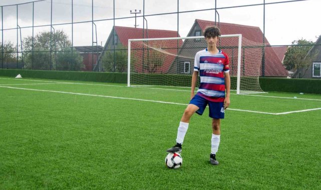 Datçalı genç Manisa Futbol Kulübü'nün alt yapısına transfer oldu