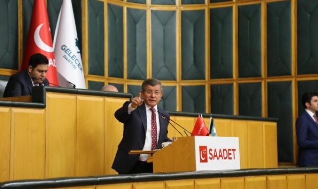 Davutoğlu: Neden Netanyahu'ya ortak bildiriyle haddini bildirmiyorsunuz