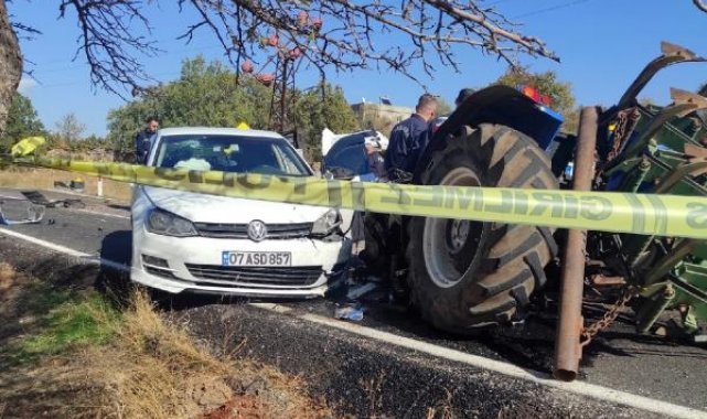 Diyarbakır'da 3 aracın karıştığı zincirleme kaza: 1 ölü, 6 yaralı