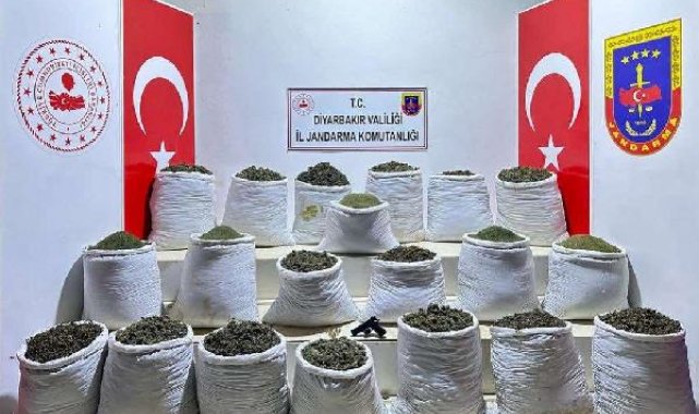 Diyarbakır'da 914 kilo esrar ile 7 bin 350 kök Hint keneviri ele geçirildi