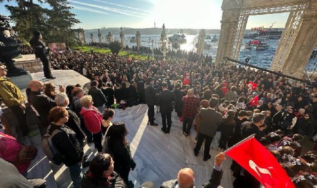 Dolmabahçe Sarayı'nda 09.05