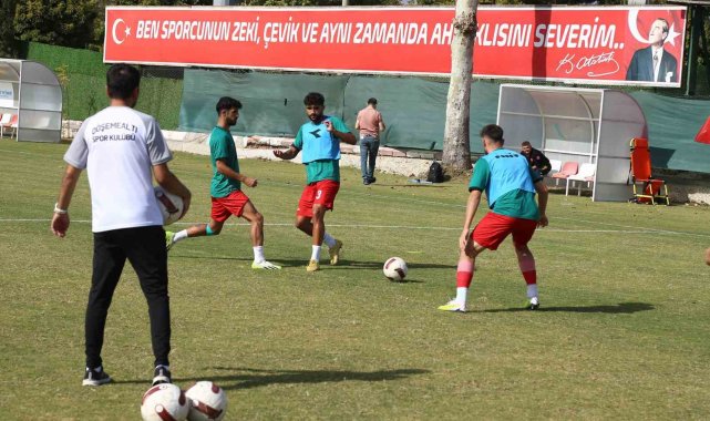 Döşemealtı futbol takımı Muğla deplasmanına hazırlanıyor