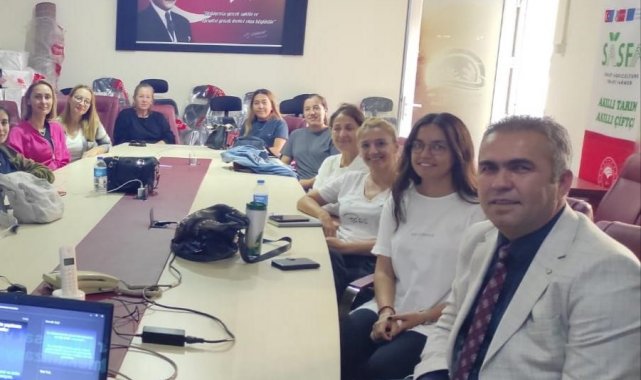 Efeler'in çiftçi kadınları bilinçleniyor