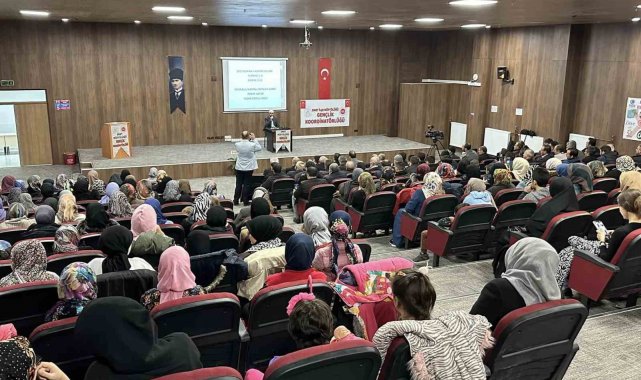 Emet'te "Haklı Davamız Kudüs" konulu konferans