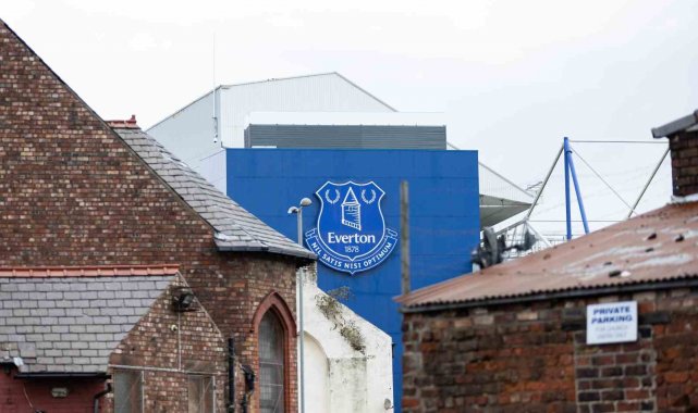 Everton'a 10 puan silme cezası verildi