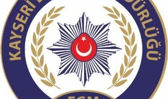 FETÖ'den aranan şahıs polisten kaçamadı