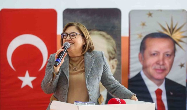 Gaziantep Büyükşehir'den okullara spor malzemesi desteği