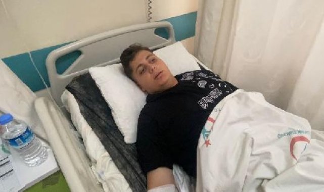 Gaziosmanpaşa'da lise öğrencileri kantinde yedikleri tavuk pilavdan zehirlendi