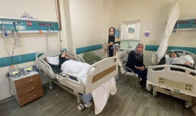 Gaziosmanpaşa'da lisede çok sayıda öğrenci zehirlendi-1