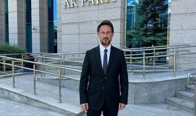 Gediz'de AK Partinin yeni yönetim kurulu üyeleri belirlendi