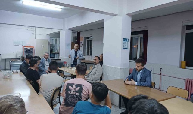 Gediz'de pansiyonda hasbihal değerler eğitimi