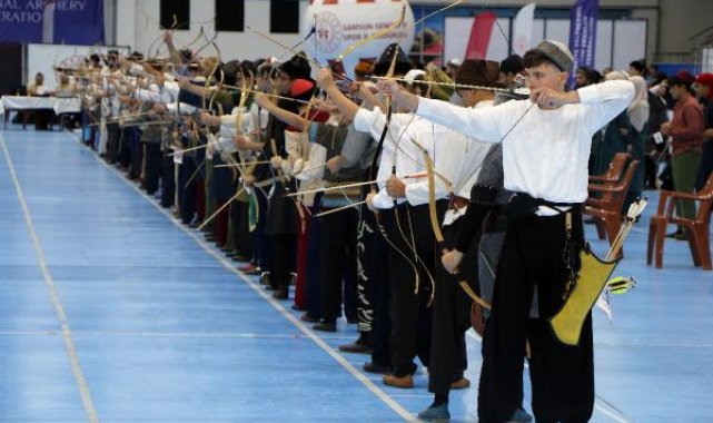 Geleneksel Türk Okçuluk 100'üncü Yıl Salon Türkiye Şampiyonası, Samsun'da başladı