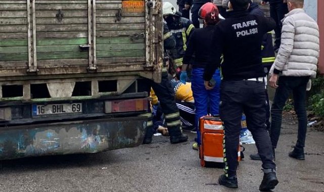 Geri manevra yapan kamyonun altında kalıp, öldü