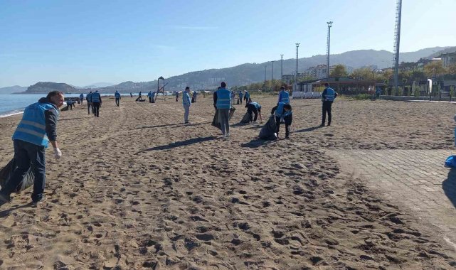 Giresun'da denetimli serbestlik tedbiri altındaki yükümlülerden çevre temizliği