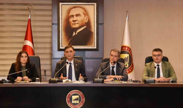 GSO'da orman ürünleri ve mobilya imalatı sektör toplantısı gerçekleştirildi