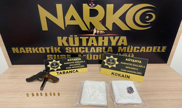 GÜNCELLEME - Kütahya'da durdurulan tırda 1 kilo 35 gram kokain ele geçirildi