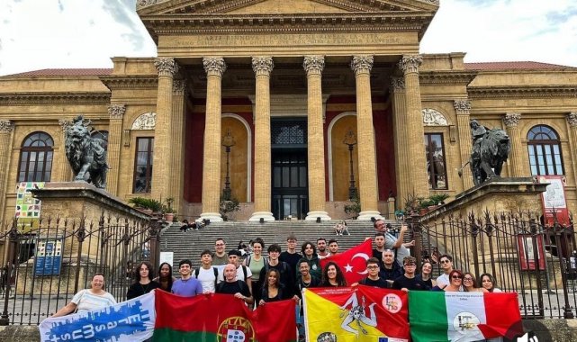İbrahim Atalı Lisesi, İtalya'da Türk kültürünü tanıttı
