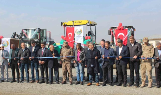 Iğdır il özel idaresine 44 milyonluk iş makinesi alındı