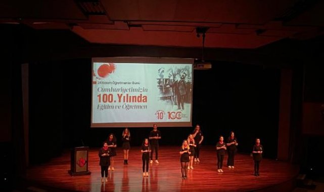 İKÜ'de 'Cumhuriyetin 100'üncü yılında eğitim ve öğretmen' konusu ele alındı