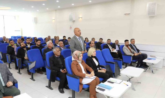 İpekyolu'nda 'muhtarlarla işbirliği toplantısı' yapıldı